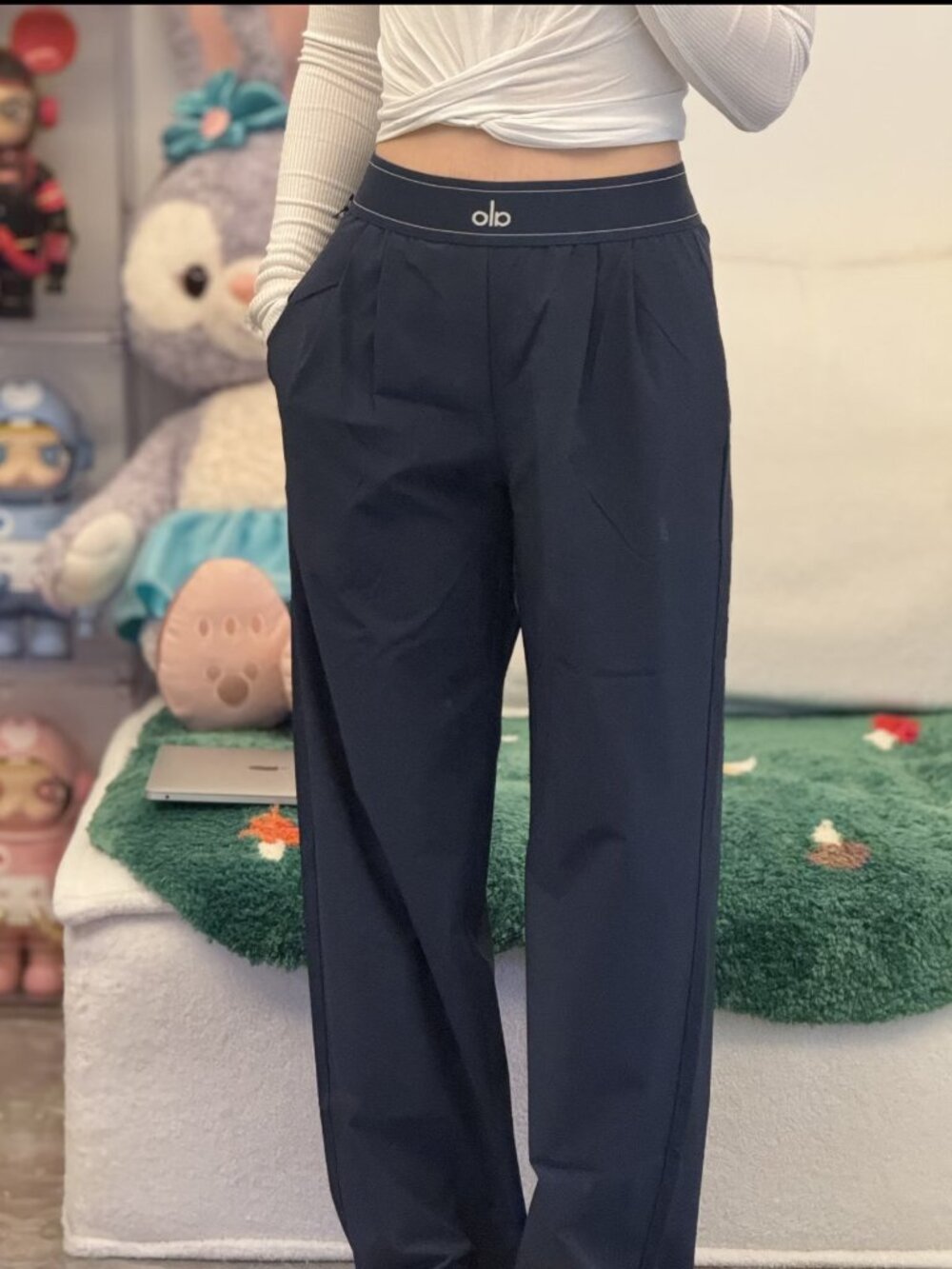 💙Navy Blue Alo Yoga XS Size  Straight Leg Pants Soft Cozy🧸Regular